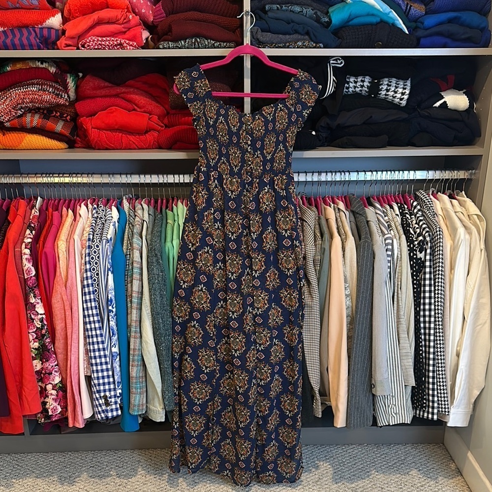 Xhilaration navy/orange print off the shoulder smocked bust maxi dress size S